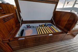 KARMA 46ft Winter Custom Yachts Yacht For Sale