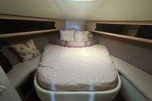 1990 Silverton 34 Convertible thumbnail 27