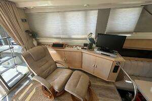 1990 Silverton 34 Convertible thumbnail 22