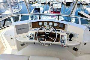 2003 Silverton 392 Aft Cabin Motor Yacht thumbnail 18