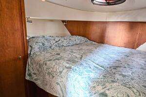 2003 Silverton 392 Aft Cabin Motor Yacht thumbnail 12