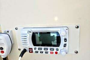 2003 Silverton 392 Aft Cabin Motor Yacht thumbnail 25