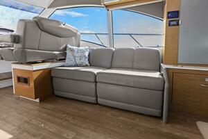 Best Times Too w Seakeeper Roll Stabilizer 45ft Cruisers Yachts Yacht For Sale