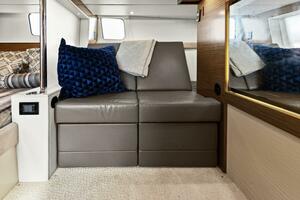Best Times Too w Seakeeper Roll Stabilizer 45ft Cruisers Yachts Yacht For Sale