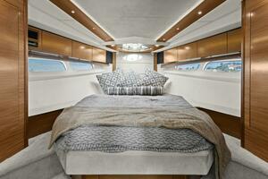 Best Times Too w Seakeeper Roll Stabilizer 45ft Cruisers Yachts Yacht For Sale
