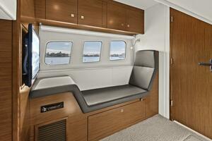 Best Times Too w Seakeeper Roll Stabilizer 45ft Cruisers Yachts Yacht For Sale