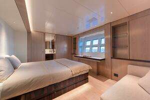 2023 Canados Expedition Yacht thumbnail 16