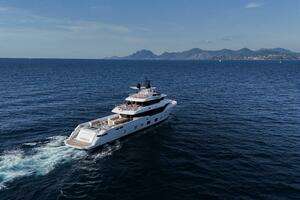 2023 Canados Expedition Yacht thumbnail 52