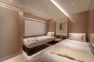 2023 Canados Expedition Yacht thumbnail 21