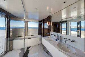 2023 Canados Expedition Yacht thumbnail 12