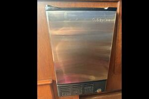 Eclipse  49ft Albin Yacht For Sale