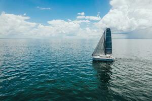Yacht for sale 27 REASONS