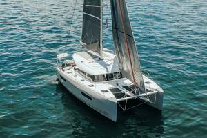 27 REASONS yacht for sale