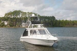 35ft Everglades Yacht For Sale