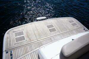 2025 Fairline Squadron 50 thumbnail 37