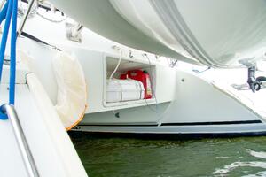 38ft Lagoon Yacht For Sale