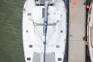 38ft Lagoon Yacht For Sale