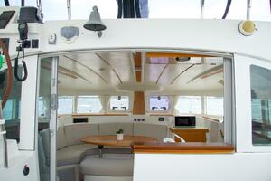 38ft Lagoon Yacht For Sale