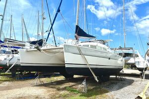 38ft Lagoon Yacht For Sale