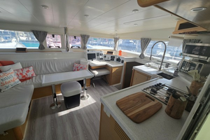 TETELESTAI 40ft Lagoon Yacht For Sale