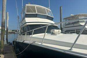 1988 Viking 45 Convertible thumbnail 37