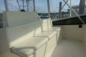 1988 Viking 45 Convertible thumbnail 32