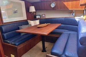 1988 Viking 45 Convertible thumbnail 12