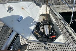 Free Spirits 45ft Jeanneau Yacht For Sale