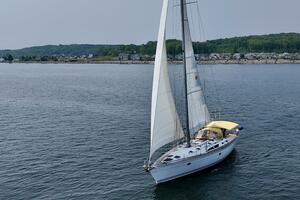 Free Spirits 45ft Jeanneau Yacht For Sale