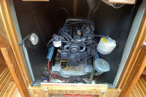Free Spirits 45ft Jeanneau Yacht For Sale