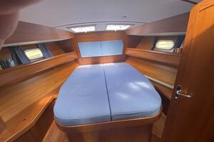 Free Spirits 45ft Jeanneau Yacht For Sale