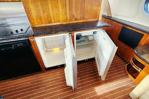 Kateri Marie 53ft Carver Yacht For Sale