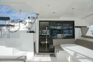 APRES SAIL 42ft Lagoon Yacht For Sale