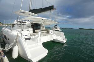 APRES SAIL 42ft Lagoon Yacht For Sale