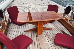 Forward Deck Seating