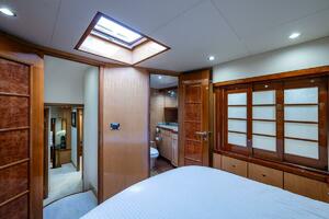 Somewhere In Time 78ft Ocean Alexander Yacht For Sale