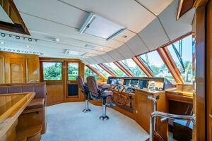Somewhere In Time 78ft Ocean Alexander Yacht For Sale
