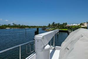 Somewhere In Time 78ft Ocean Alexander Yacht For Sale