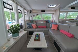 Leopard 58 interior