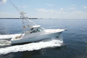 2007 40 Cabo Express Big Blue Exterior (13)