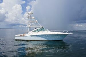 2007 40 Cabo Express Big Blue Exterior (7)