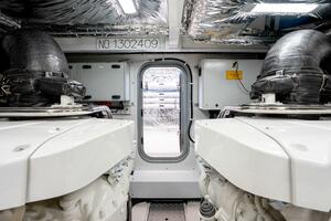 Princess F62 Stumped- Engine Room