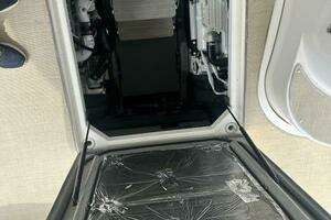 2009 Meridian 441 Sedan thumbnail 49