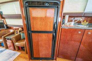 2009 Meridian 441 Sedan thumbnail 40