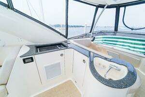 2009 Meridian 441 Sedan thumbnail 20