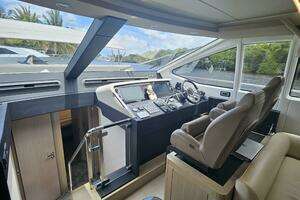 2022 Azimut 66 thumbnail 31
