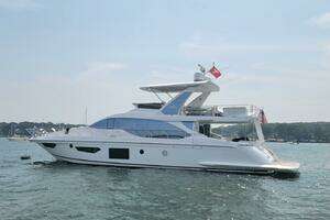 2022 Azimut 66 thumbnail 3