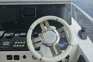2022 Azimut 66 thumbnail 28