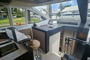 2022 Azimut 66 thumbnail 32