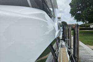 2022 Azimut 66 thumbnail 19